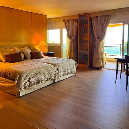 شقة Luxury With Ocean Views *